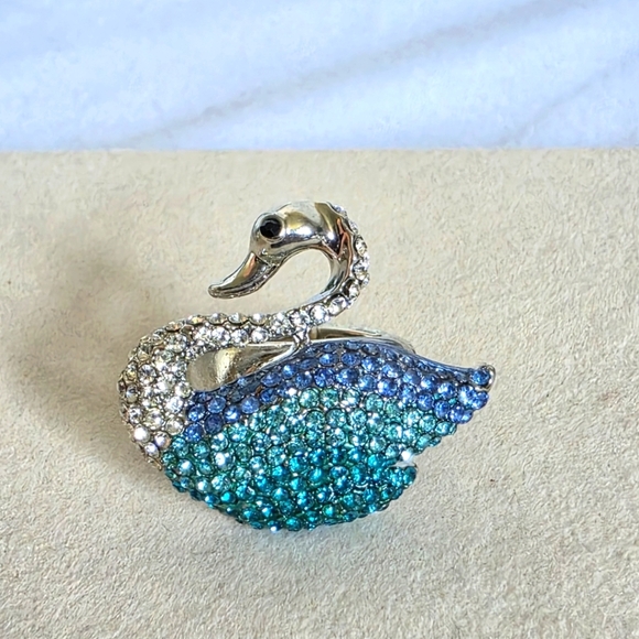 Statement Silver Ring Swan with Blue Green Rhinestones - Picture 3 of 9